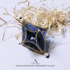 Christmas Ornament, Peyote Beaded Ornament, Christmas Decoration, Peyote POD Ornament, KathyWo