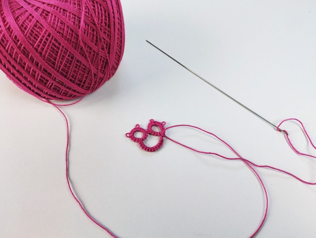 Tatting lace, tatting techniques, needle tatting for beginners